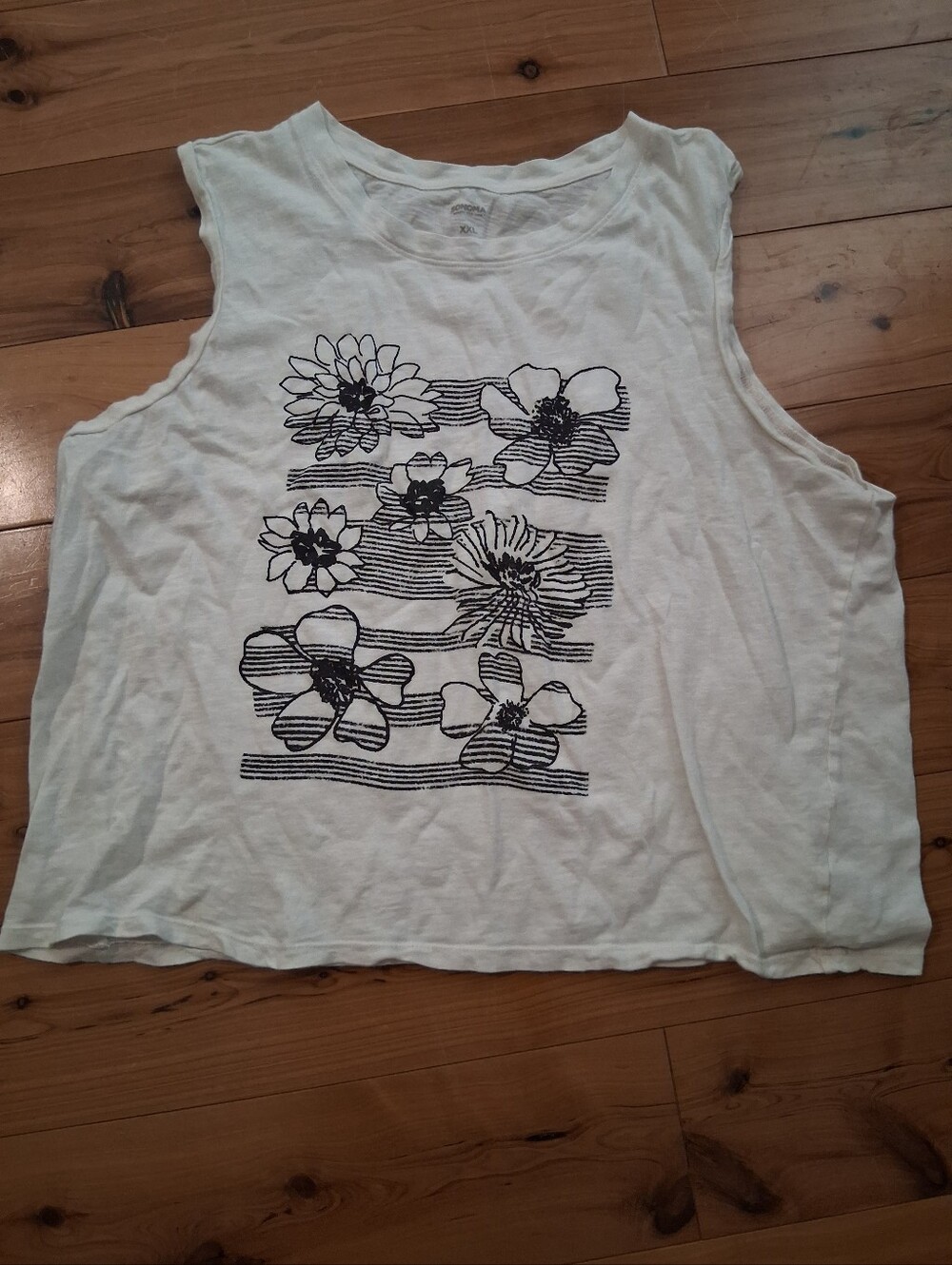 Sonoma White Tank with Black Floral Print XXL